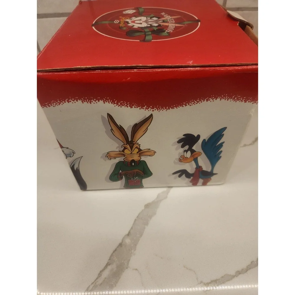 Vtg RareWarner Bros Looney Tunes‎ Bugs Bunny Tweety Gossimer Christmas Snowglobe